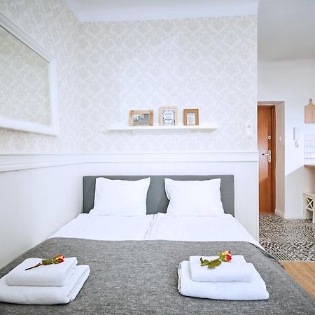 Central Place For You Pl. Bankowy 바르샤바 외부 사진